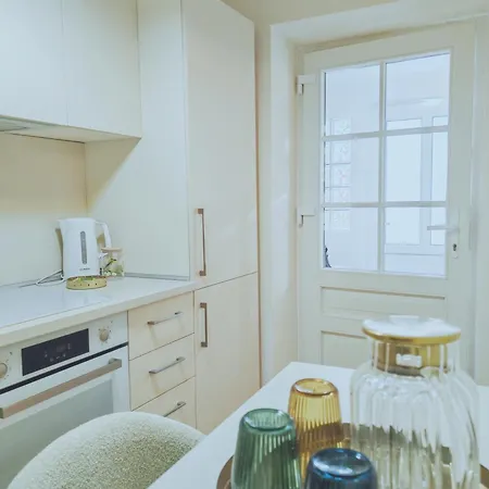 Dannia House Apartamento Braşov