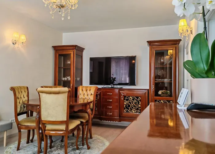 דירה Dannia House בראשוב