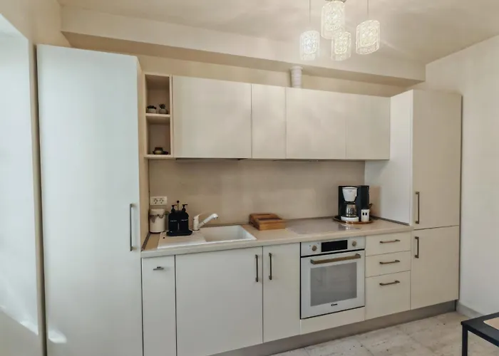 דירה Dannia House בראשוב